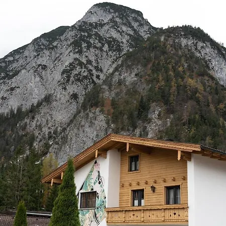 Appartamento Luse Living *