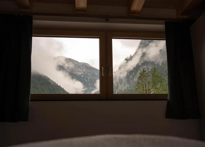 Apartment Luse Living