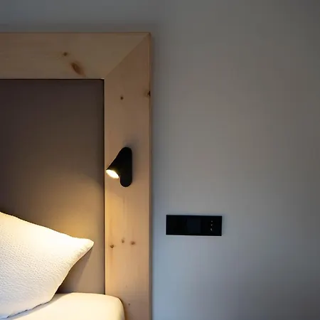 Luse Living * موراخ