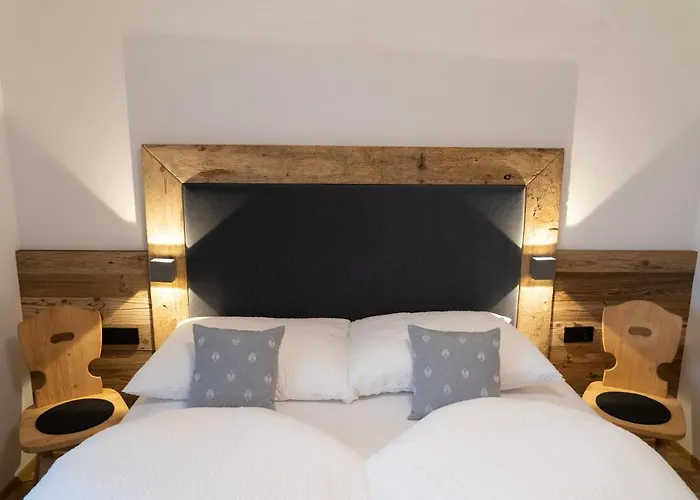 Luse Living 마우라흐