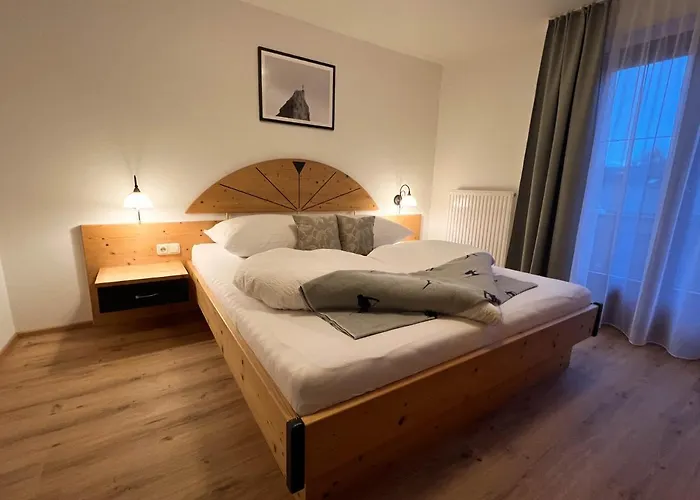 Luse Living Lägenhet Maurach (Achensee)